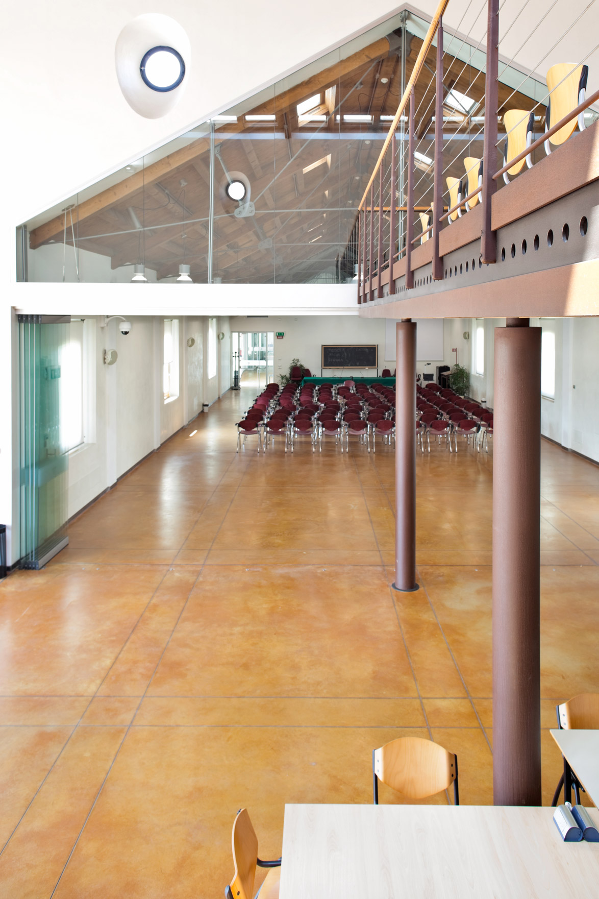 Cirve Wine University covering an interior of 1200 square meters