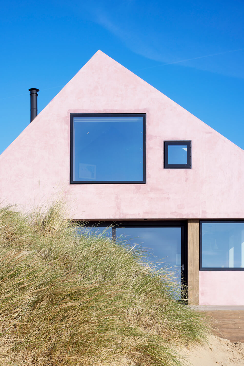 Seabreeze House Idealwork concrete finishes for internal and